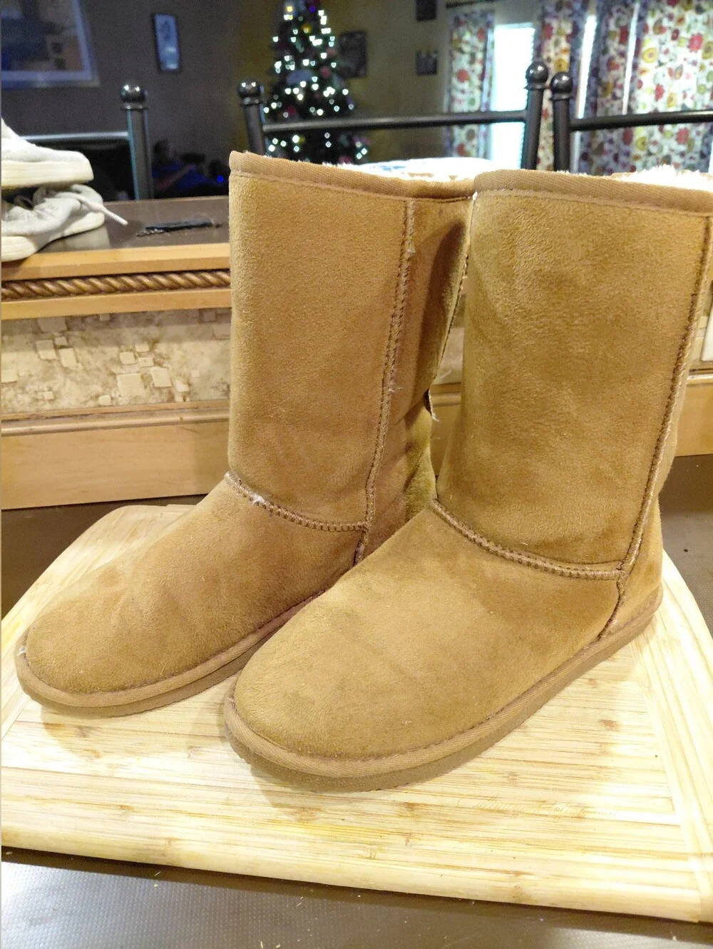 Apres Stephanie Chestnut Classic Women's Boot